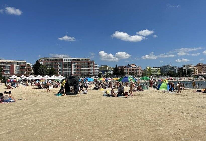 Пансион Panorama Apartmentschantall