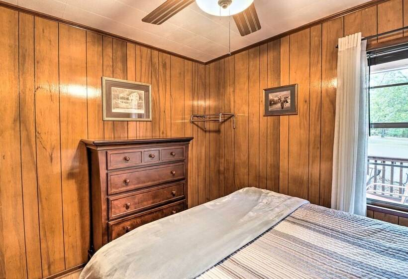 Pet Friendly Cabin With Designated Boat Slip!