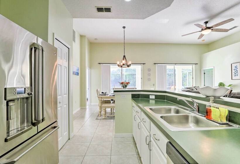 Home W/ Game Room + Lanai: 9 Mi To Disney!