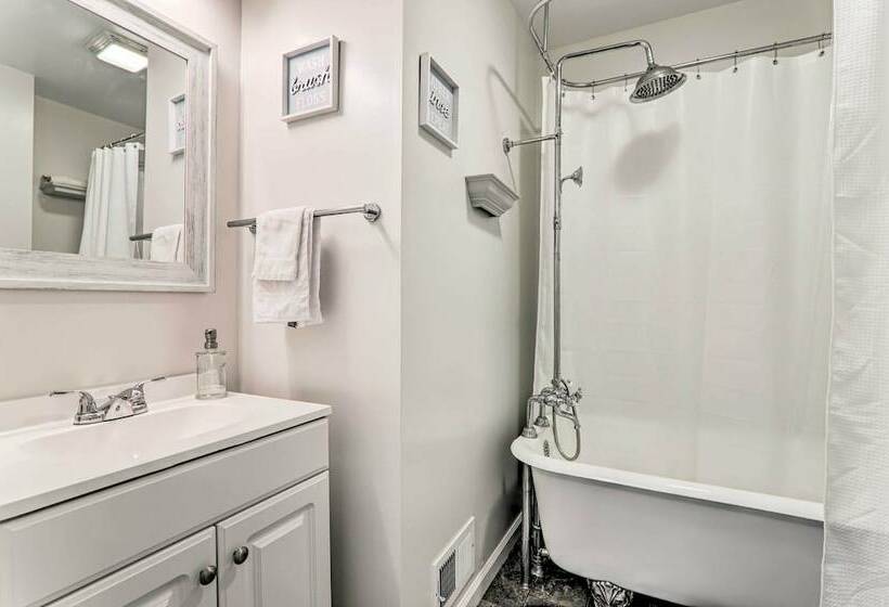 Fire Pit + Hot Tub: Peaceful Poconos Farms Getaway