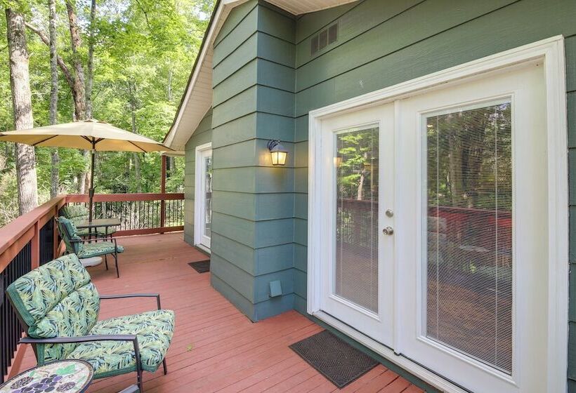 Quaint Smoky Mountain Cabin   4 Mi To Gatlinburg!