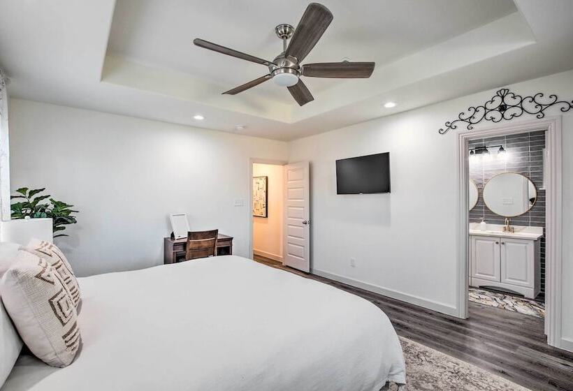 ~ 12 Mi To Dtwn: Dallas Area Suburban Home W/ Yard