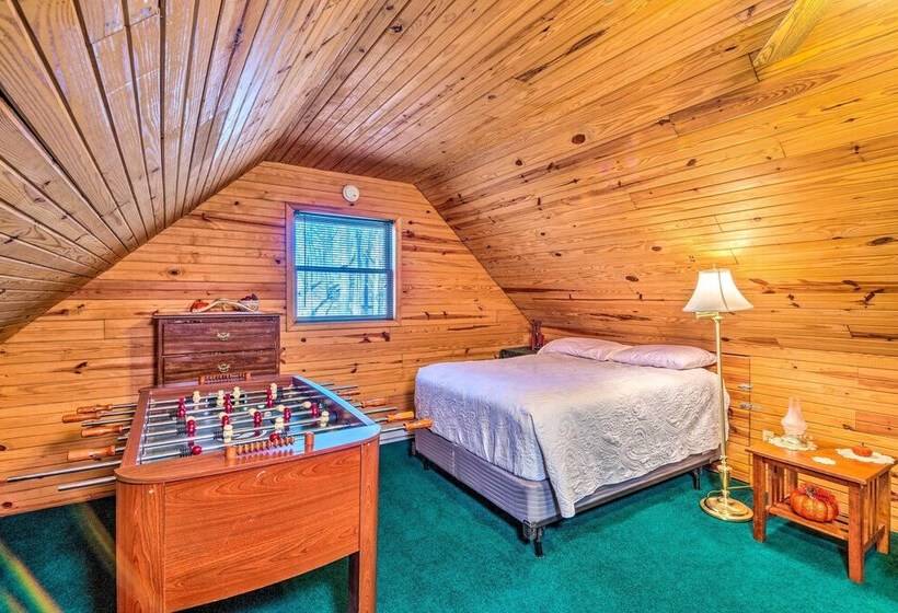 Quiet & Private Cabin ~ 5 Mi To Dale Hollow Lake!