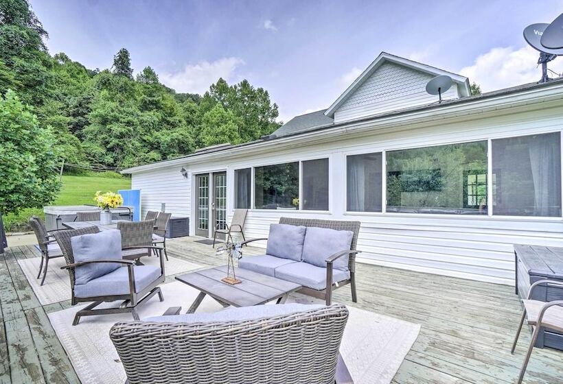 Quiet Rockbridge Cottage ~ 4 Mi To Hocking Hills!