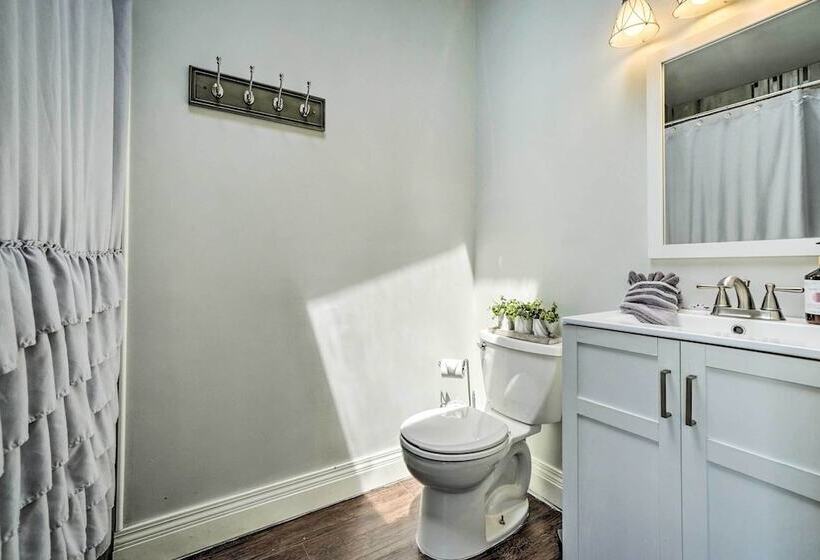 Quiet Rockbridge Cottage ~ 4 Mi To Hocking Hills!