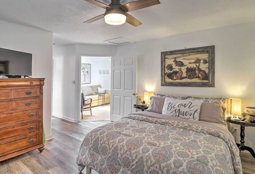 Rainbow Island Cabin Near Hiking & Fishing!