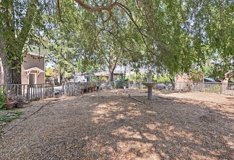 Remodeled & Cozy Gilroy Guest House Near Downtown!