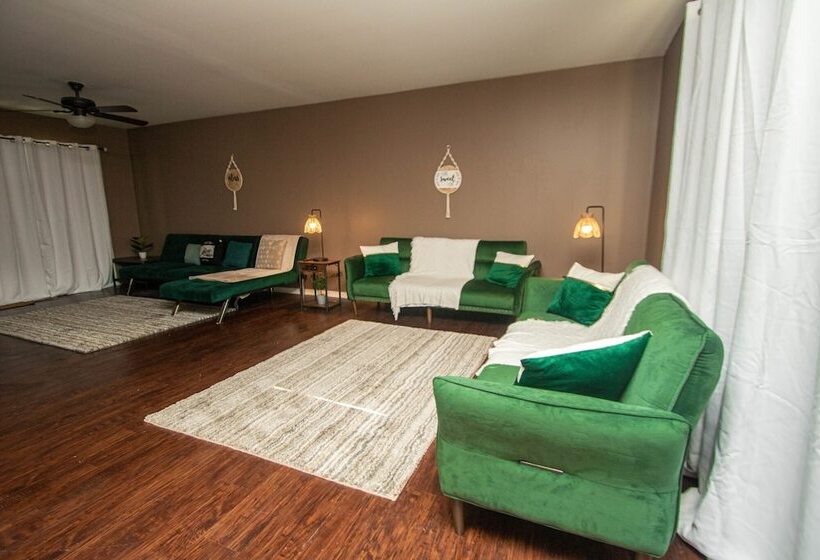 Резиденция Home Sweet Home Midtown