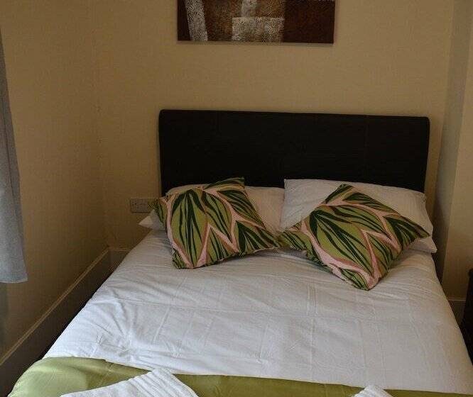 إقامة Large Heritage House Close Snowdonia & Llandudno