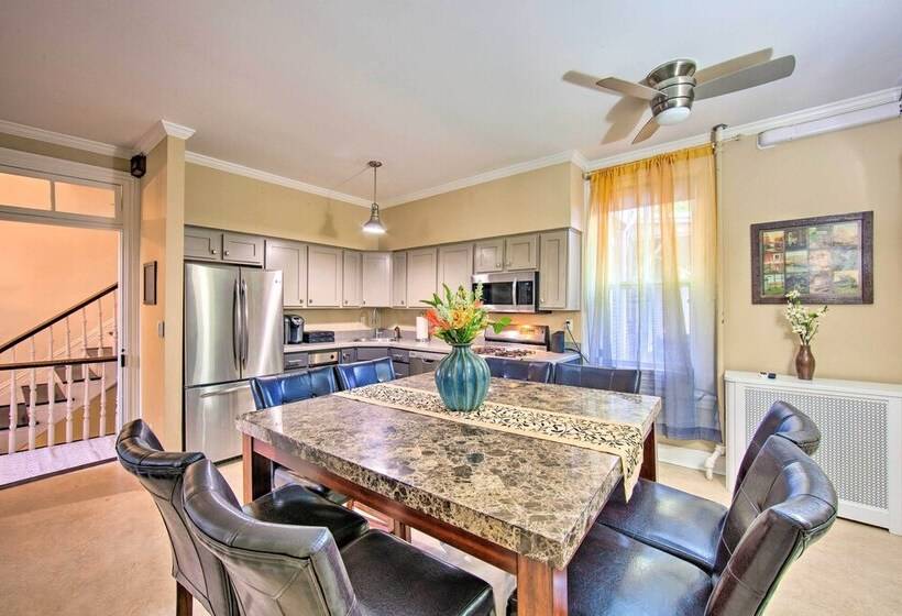 Riverfront Harrisburg Home < 1 Mi To Dtwn!