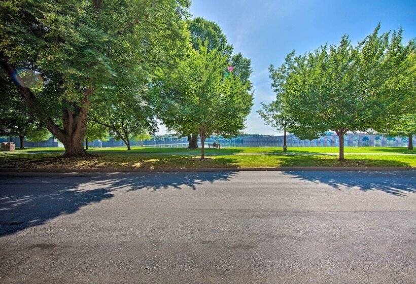 Riverfront Harrisburg Home < 1 Mi To Dtwn!