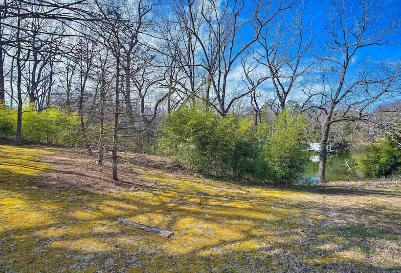 Riverside House W/ Kayaks, Piano & Fireplace