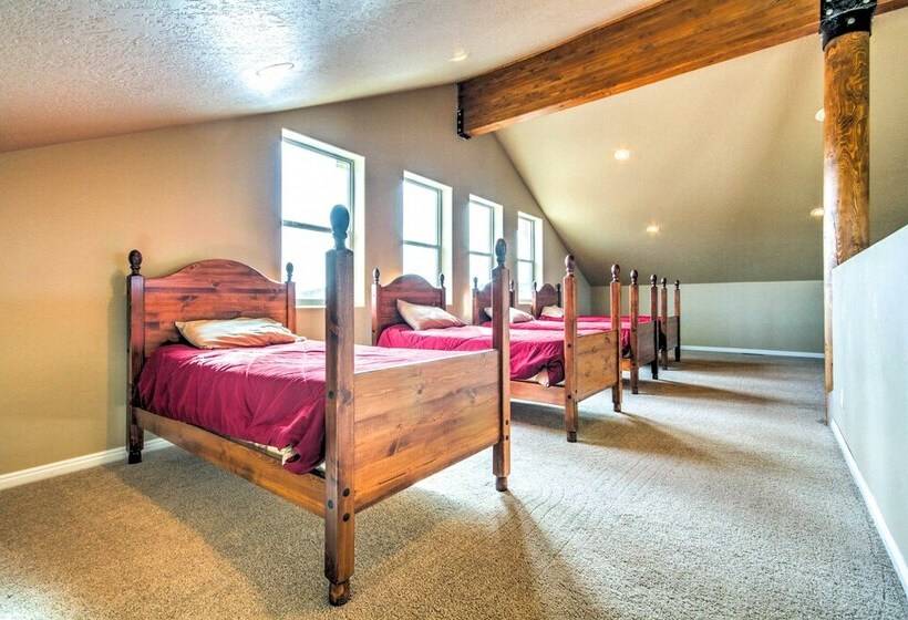 Rustic Bryce Canyon Home W/ Deck On Sevier River!