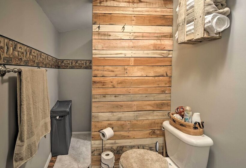 Rustic Frederic Cabin Near Cross Country Skiing!