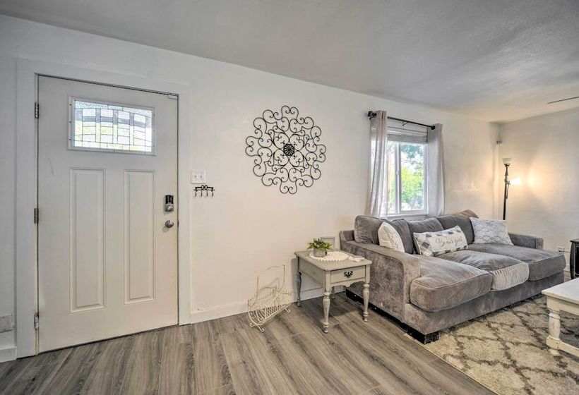 San Marcos Cottage W/ Large Private Backyard!