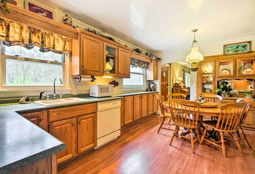 Scenic Canton Home W/ Sunroom   Near Asheville!