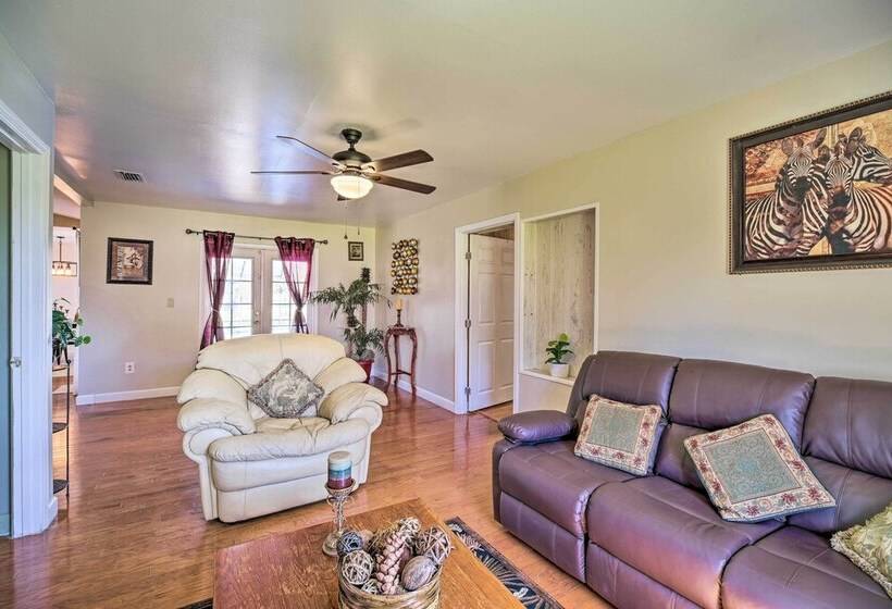 Lanai, Pool & Gas Grill: Sebring Retreat!