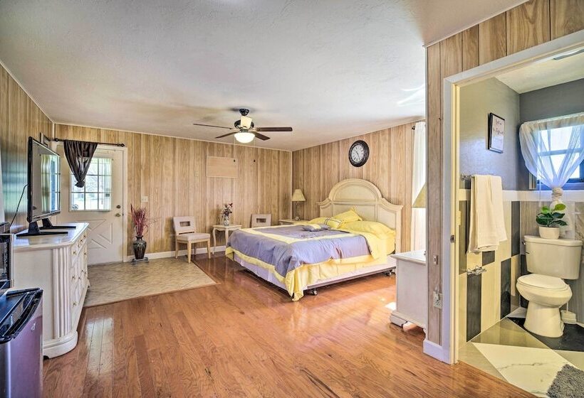 Lanai, Pool & Gas Grill: Sebring Retreat!