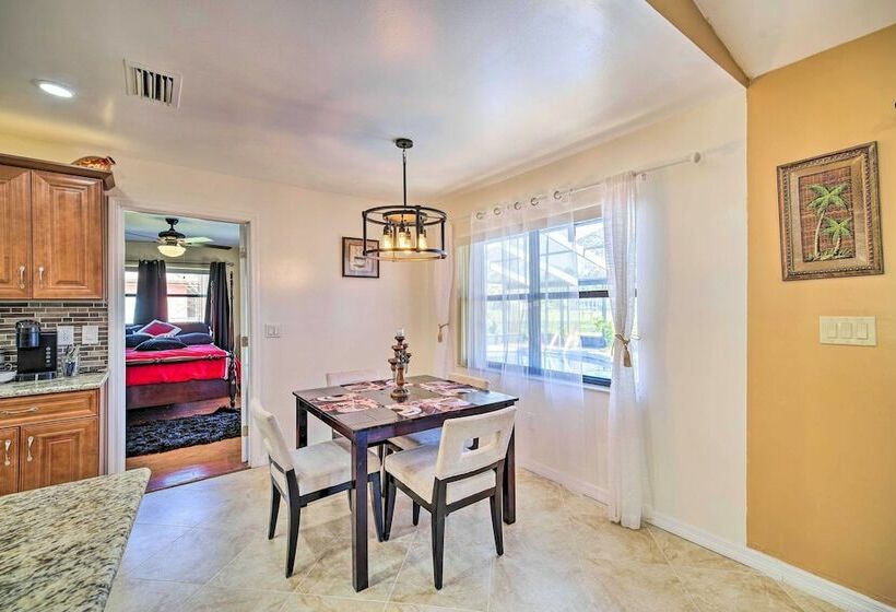 Lanai, Pool & Gas Grill: Sebring Retreat!