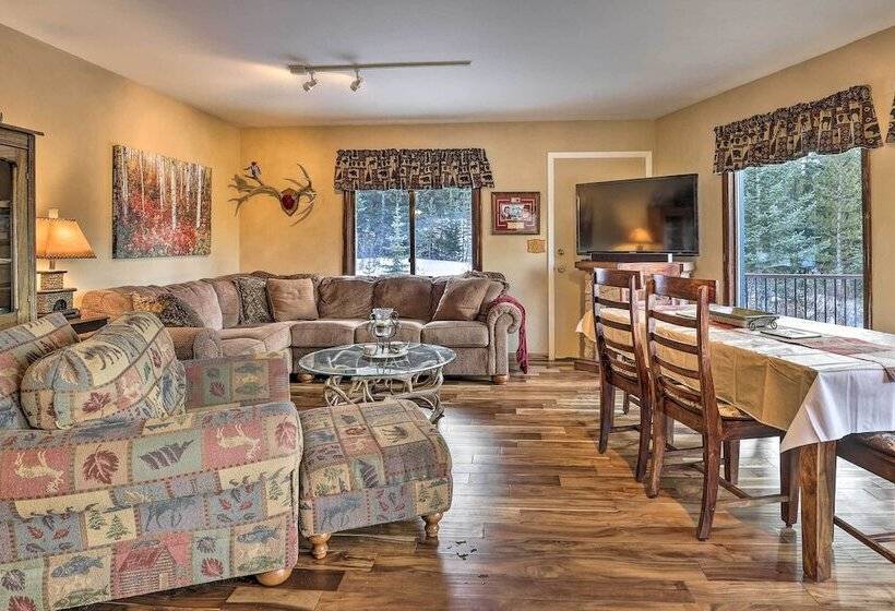 Cabin W/ Hot Tub: 3 Mi To Main St Breckenridge!