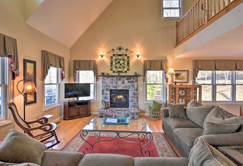 Game Room & Mtn Views: Ridgeline Escape!