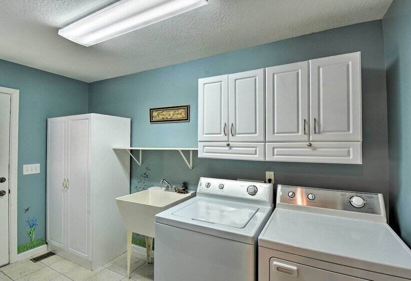 Game Room & Mtn Views: Ridgeline Escape!