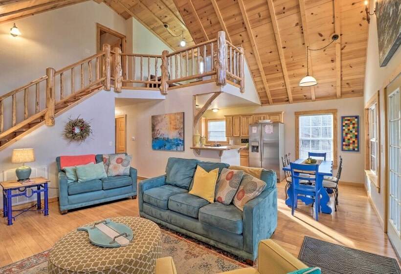 Secluded White River Haven Near Devils Knob!