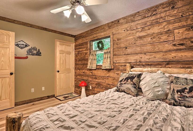 Serene Pigeon Forge Hideaway W/ Game Room!