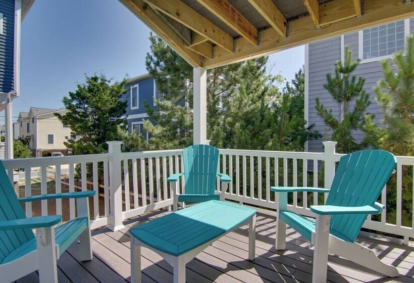 Idyllic South Bethany Home W/ Private Beach Access