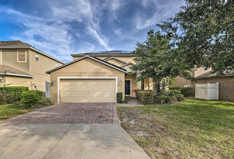 Spacious Davenport Retreat W/ Lanai + Pool!