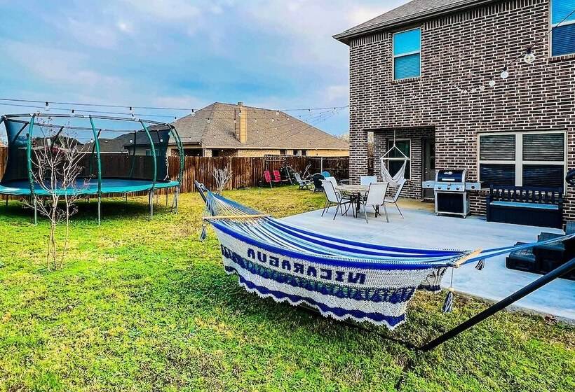 Spacious Ennis Home W/ Huge Family Backyard!