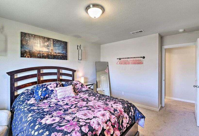 Spacious Ennis Home W/ Huge Family Backyard!