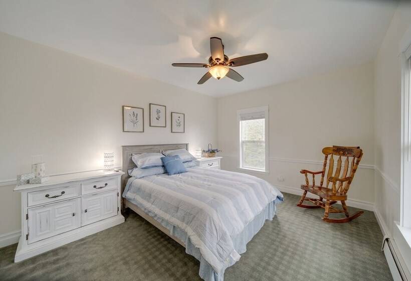 Scenic Loon Lake Adventure Retreat W/ Dock!