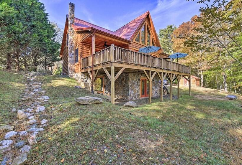 Spacious Mouth Of Wilson Cabin Near New River