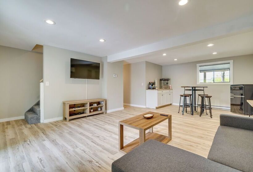 Spacious Lake Ariel Home W/ Community Amenities!