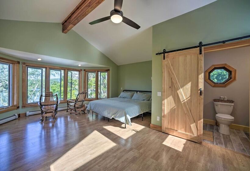 Spacious Wells Oasis W/ Decks On Little Lake!