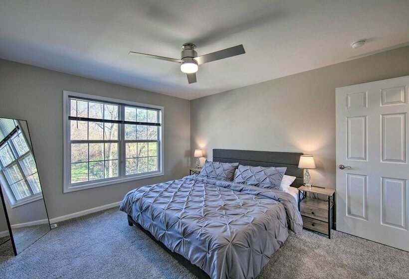 Stunning Lewisberry Gem ~ 6 Mi To Ski Resort!