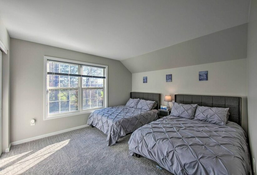 Stunning Lewisberry Gem ~ 6 Mi To Ski Resort!