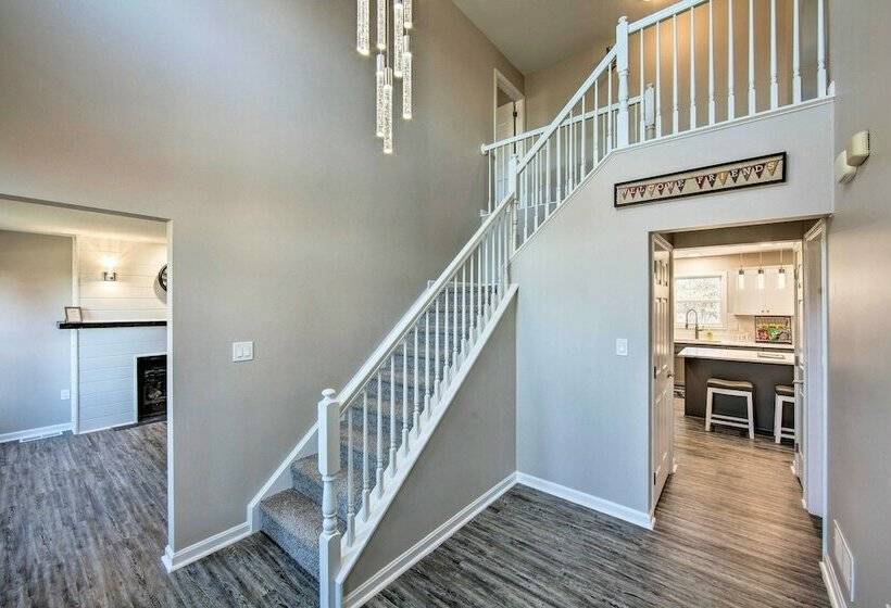 Stunning Lewisberry Gem ~ 6 Mi To Ski Resort!