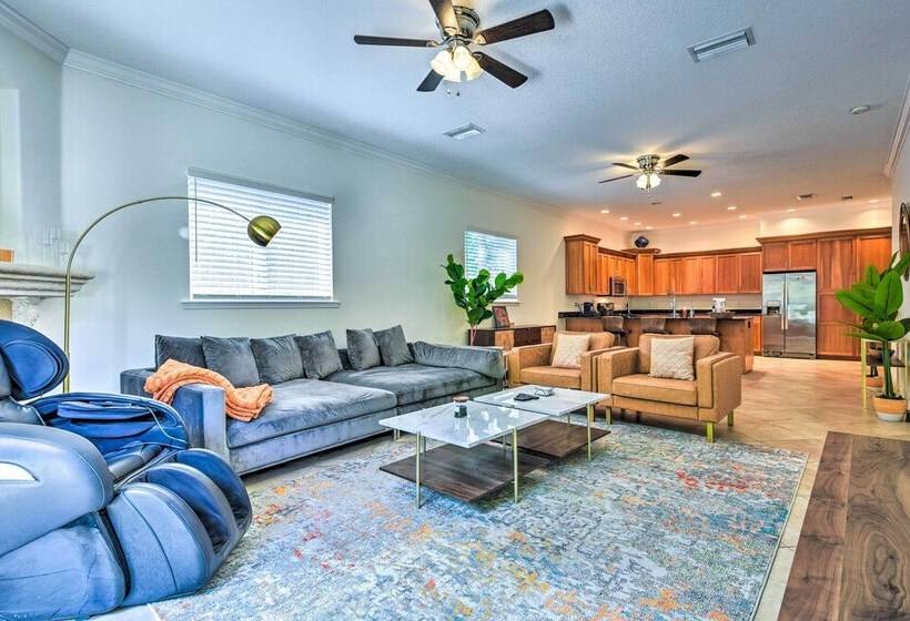 Sunny Sarasota Abode W/ Yard ~ 1 Mi To Dtwn!