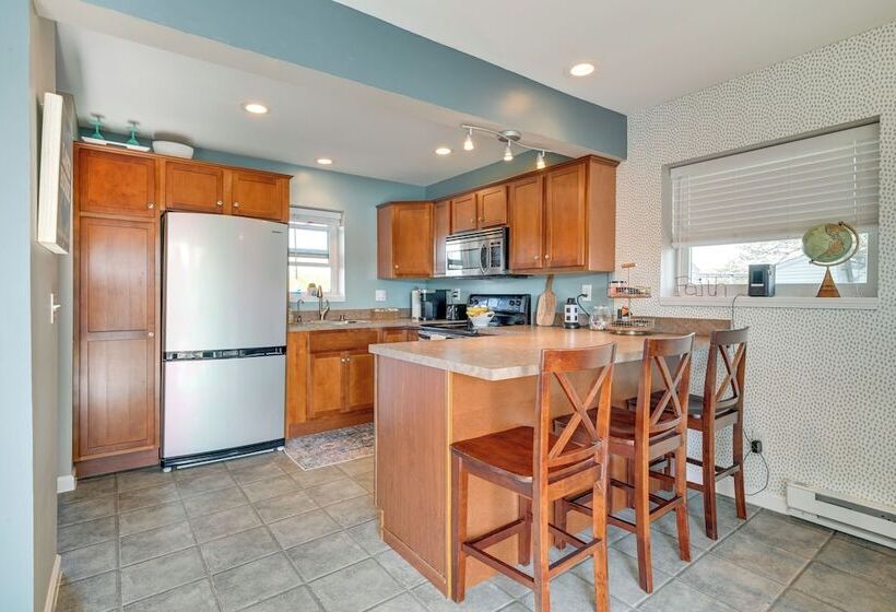 Michigan Island Lake House: Sunrise & Sunset Views