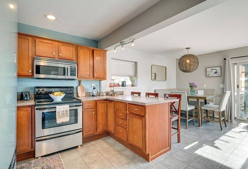 Michigan Island Lake House: Sunrise & Sunset Views