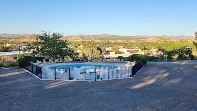 The View Motel