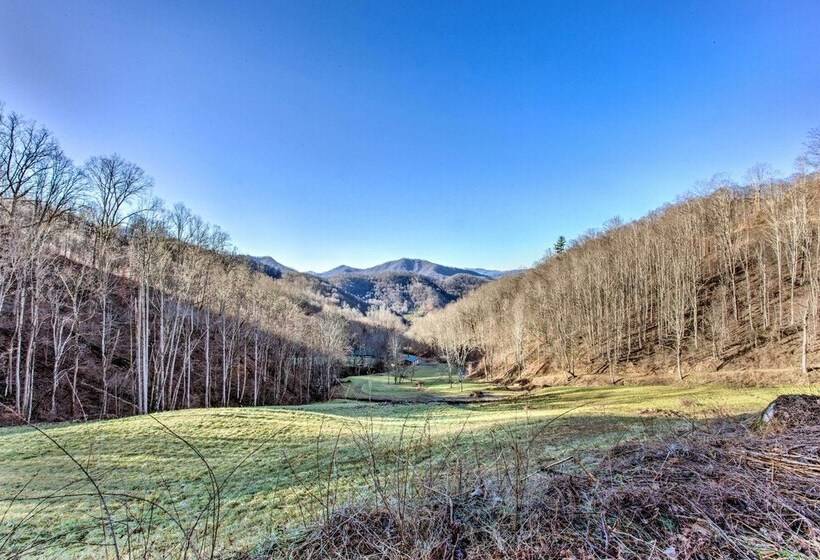 Turkey Creek Cove Clyde Cabin W/ Mtn Views!