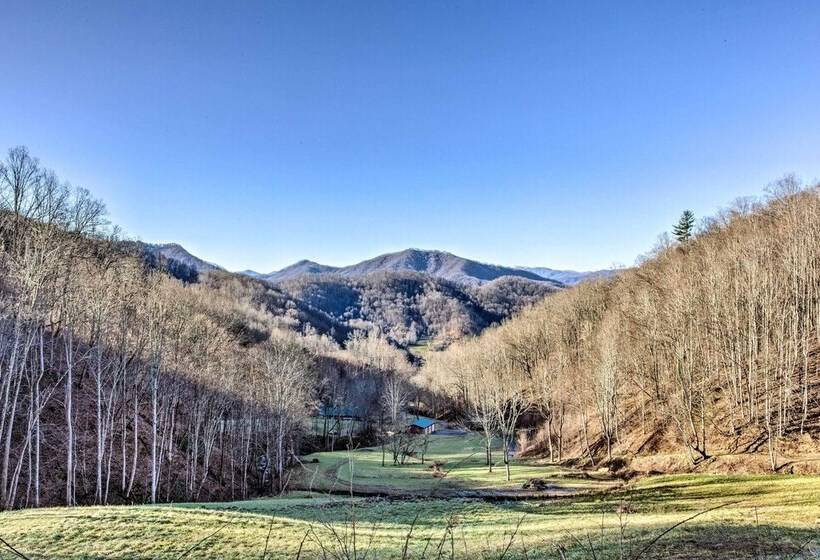 Turkey Creek Cove Clyde Cabin W/ Mtn Views!