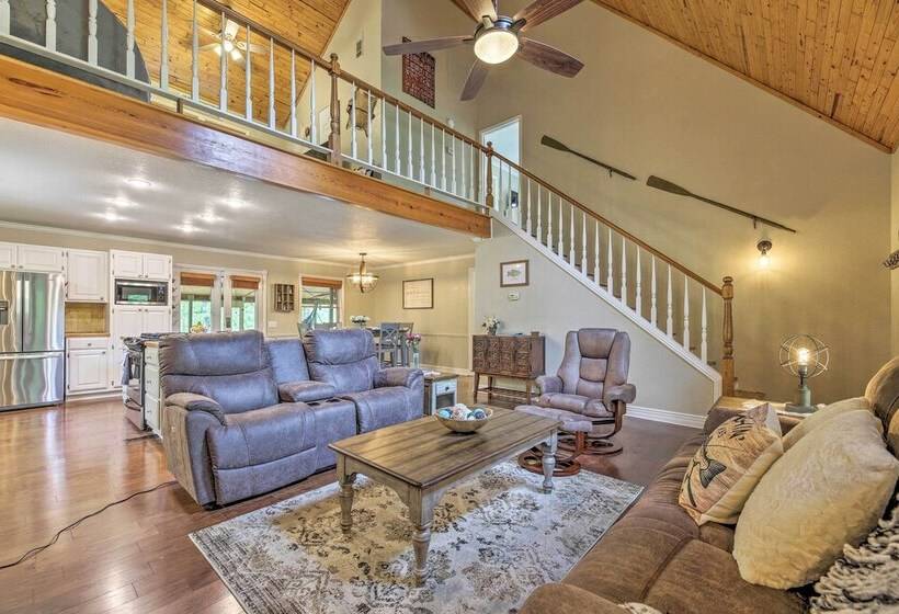 Updated Cabin On White River By Boat Landing!