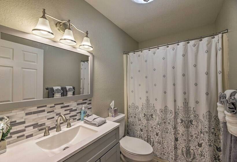 Updated Cabin On White River By Boat Landing!