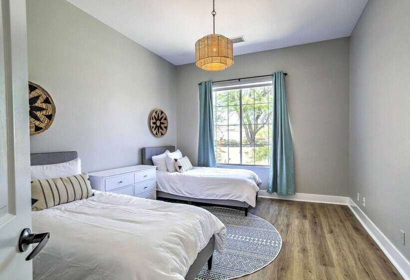 Updated & Modern Palm Desert Hideaway W/ Pool