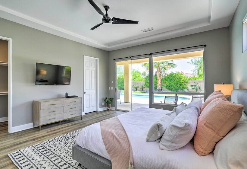 Updated & Modern Palm Desert Hideaway W/ Pool