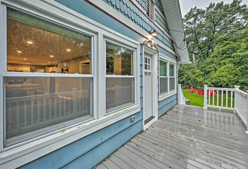 Updated Twin Lakes Cottage, Walk To Lake Mary